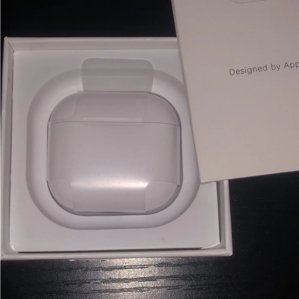 Wireless Earbuds with Charging Case - White